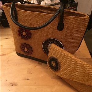NEW Woven bag with clutch